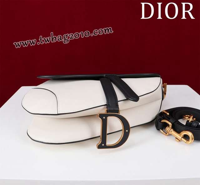 Dior专柜新款迪奥高仿原单拼色牛皮经典马鞍包 djfk1659